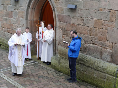 Lumen Christi - Auferstehungsmesse in St. Crescentius (Foto: Karl-Franz Thiede)